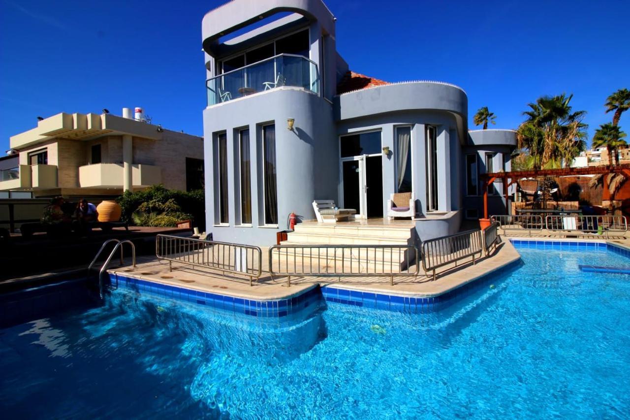 Custo Club Hotel Eilat Exterior photo
